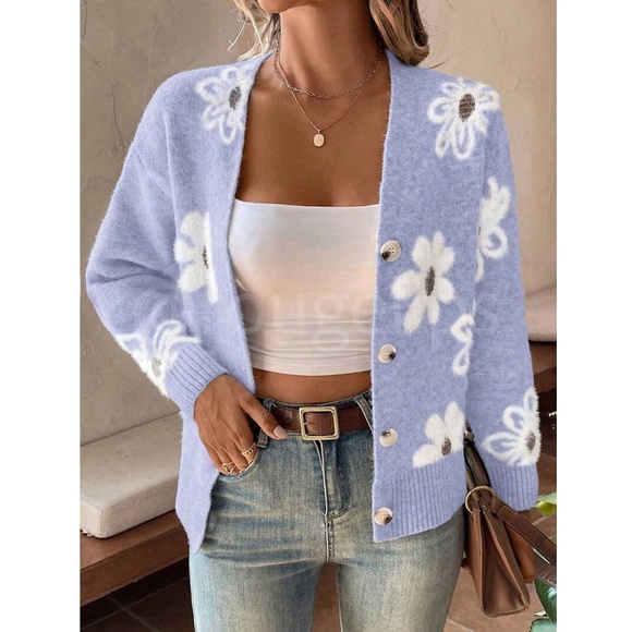 Lavender Purple Cardigan Knit Flower Textured Button Front Stretchy, Soft - Picture 4 of 7